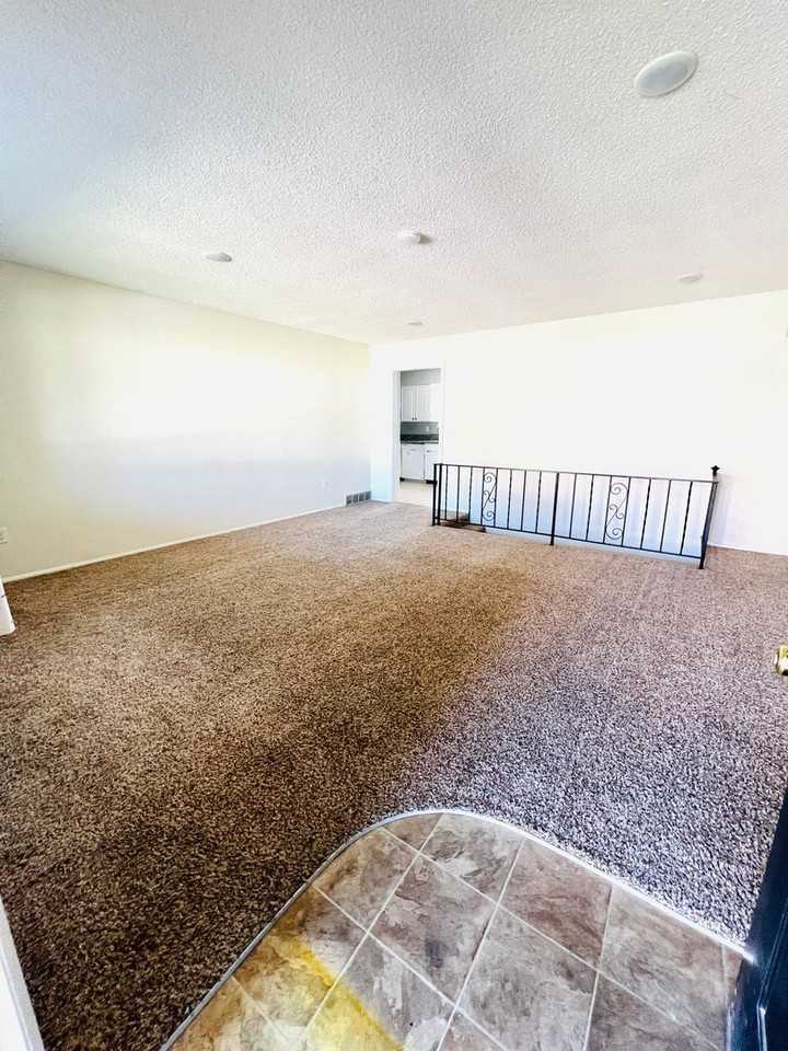 2101 Douglas St - Photo 2 of 19