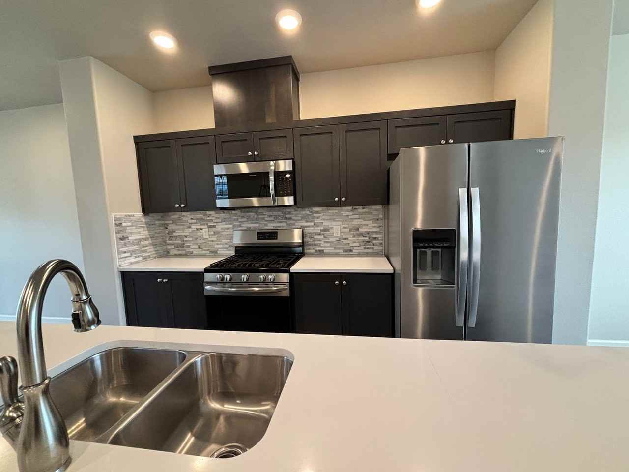 14182 Sw Gold Coast Ter - Photo 4 of 23