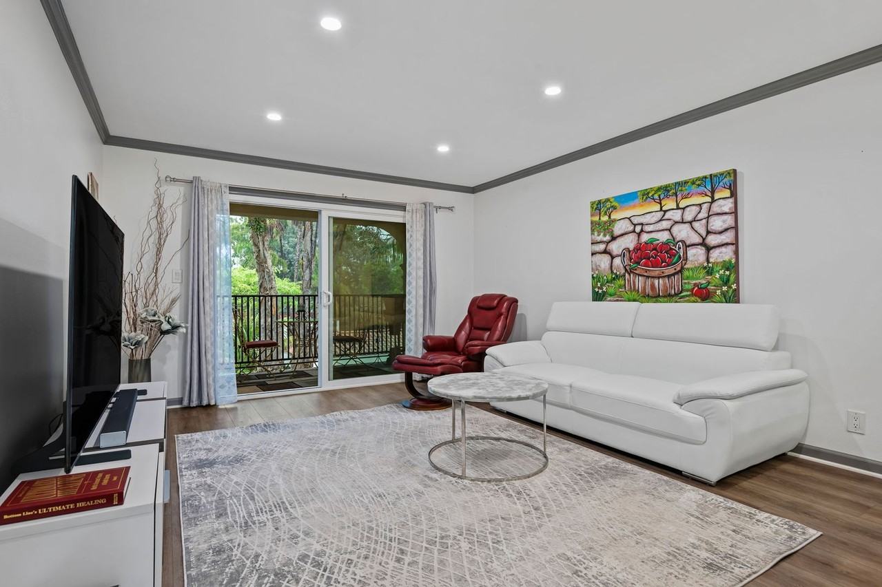 151 Por La Mar Cir - Photo 4 of 25