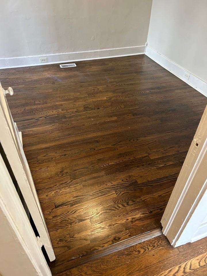 846 7th Street West - Photo 2 of 11