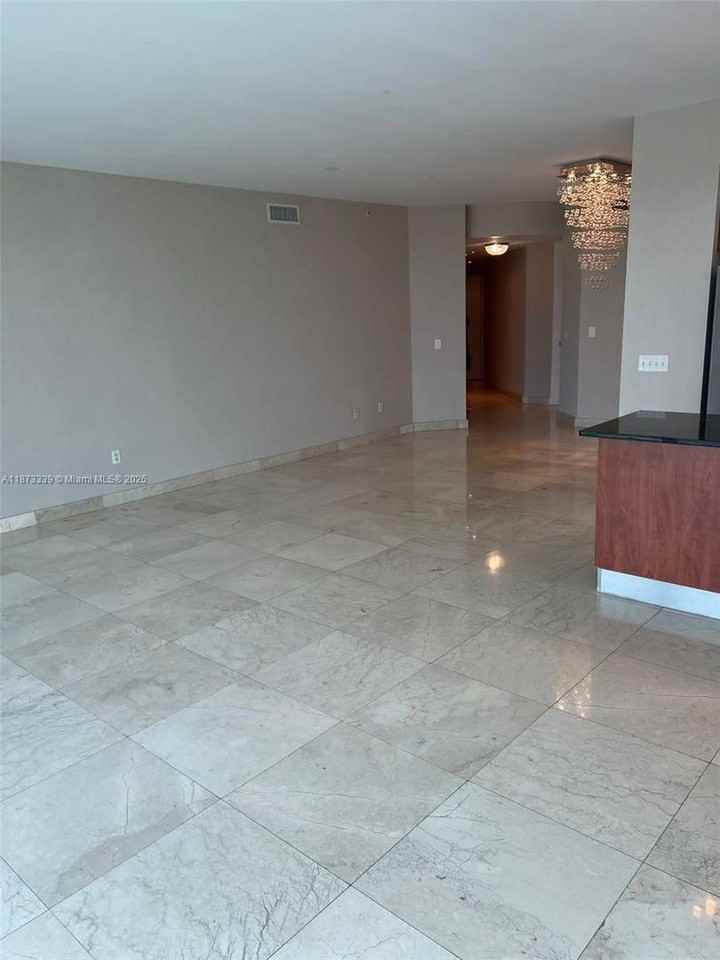 3131 Ne 188th St #702 - Photo 6 of 14