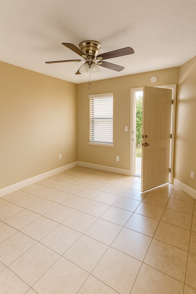 1800 3rd CT SE - Photo 4 of 9