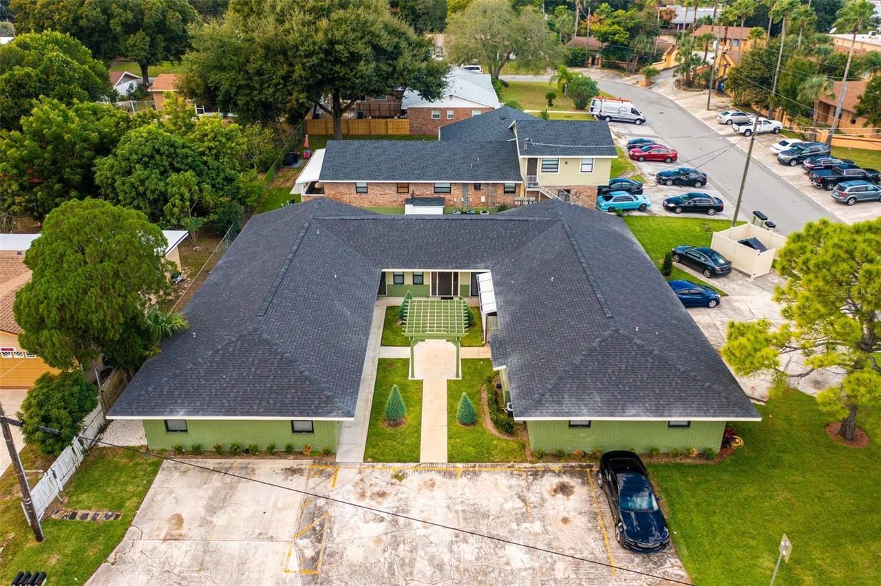 1800 3rd CT SE - Photo 7 of 9