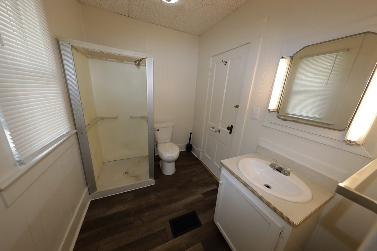 521 Dewey Avenue #1 - Photo 5 of 8