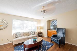 featured image of 3000 South First Street