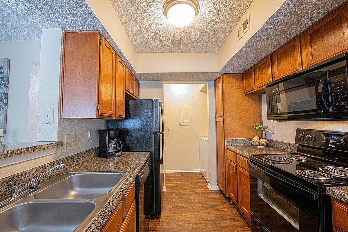 Deer Cross - Photo 5 of 22