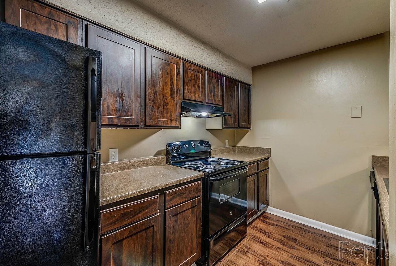 Fieldcrest - Photo 5 of 28