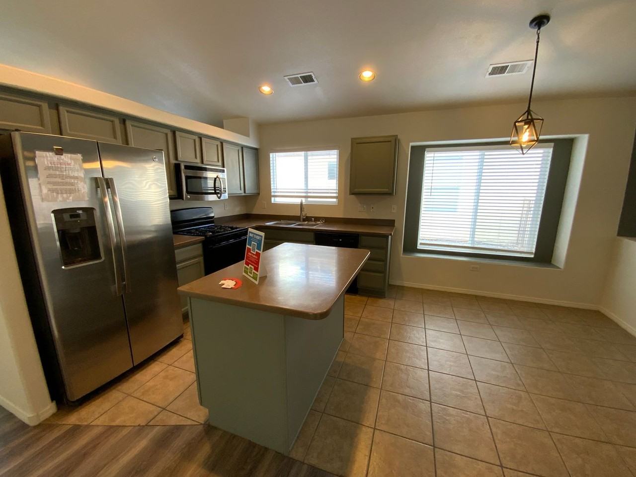 3820 Oasis Springs Rd Ne - Photo 7 of 38