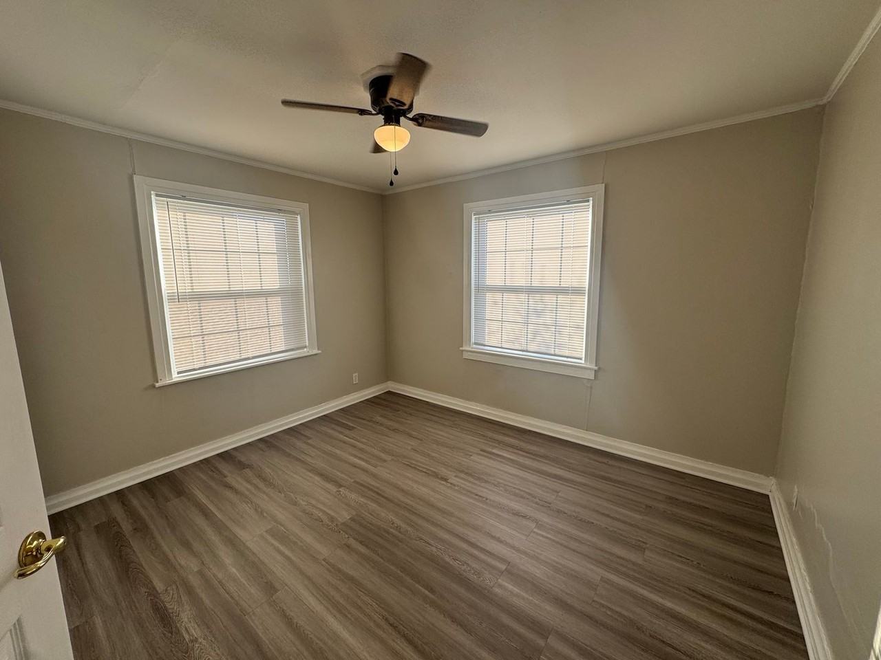 12 Sunset Road - Photo 5 of 11