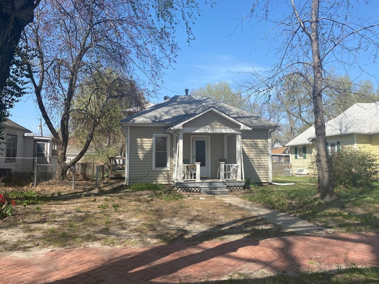 722 Osage Street - Photo 2 of 26