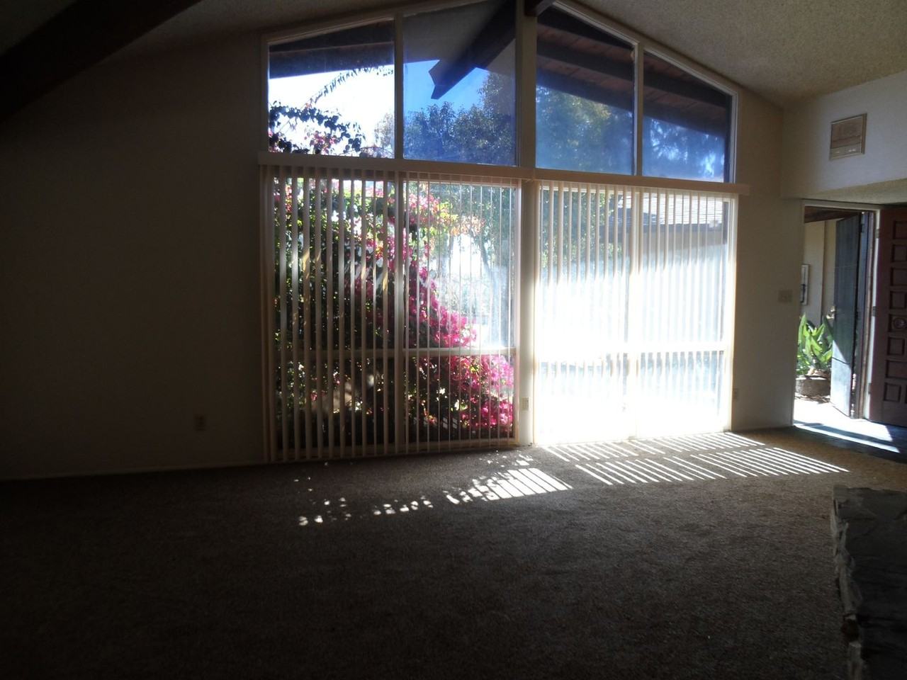 516 Dennison Lane - Photo 2 of 3