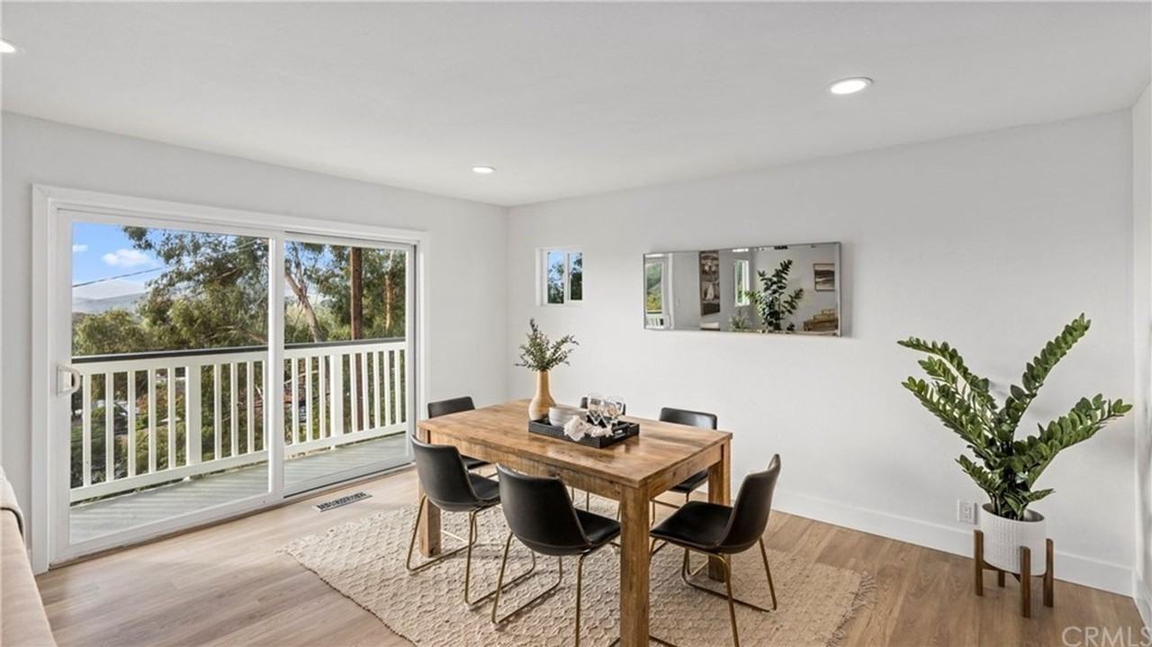 381 Santa Maria Ave - Photo 4 of 29