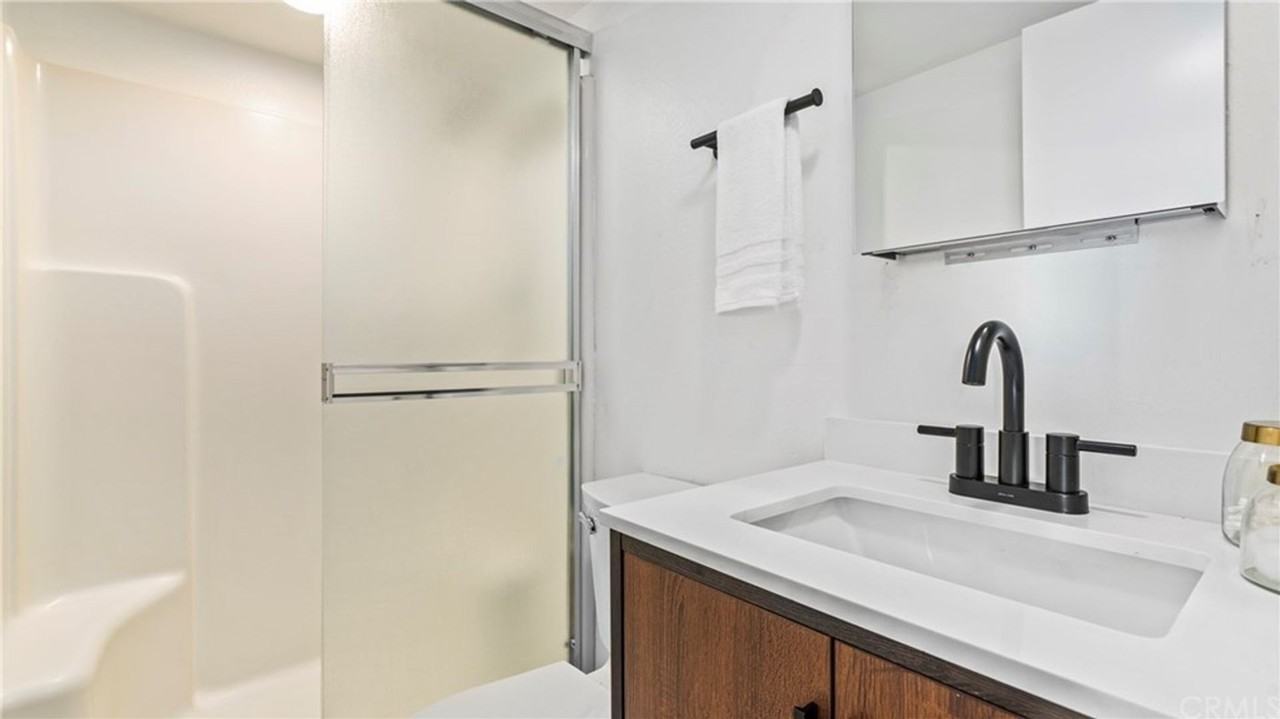 381 Santa Maria Ave - Photo 2 of 29