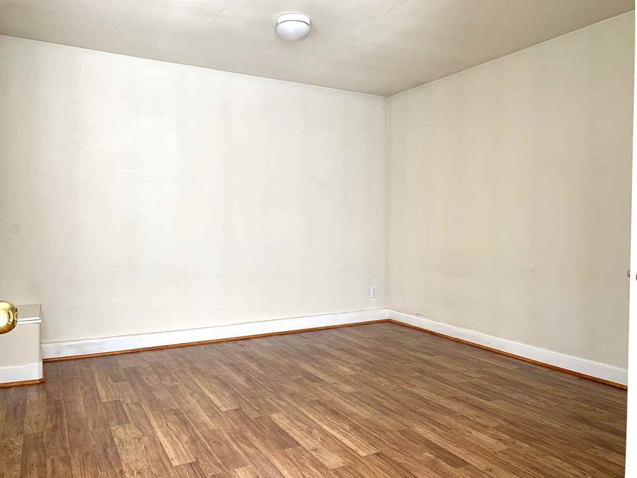 14040 Courtland Place North - Photo 5 of 16