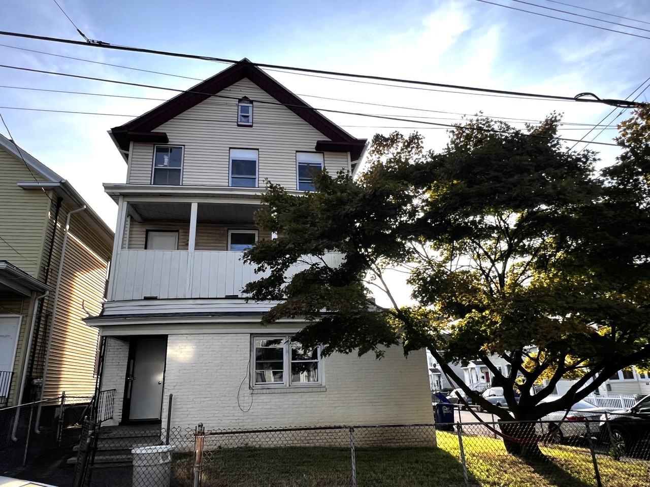 83-85 Seeley Street - Photo 2 of 11