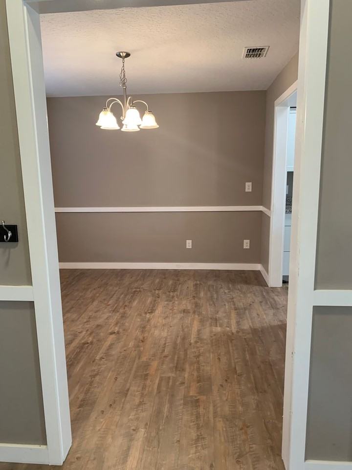 1529 Spring Ridge Cir - Photo 5 of 40