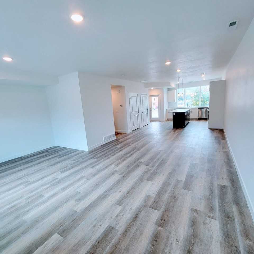 3562 S Blue Tee Ln - Photo 3 of 34