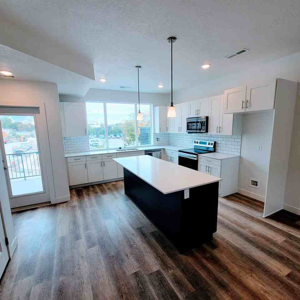 3562 S Blue Tee Ln - Photo 5 of 34