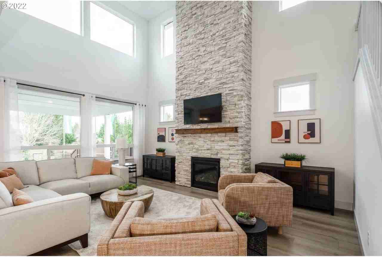 3008 S White Salmon Dr - Photo 3 of 28