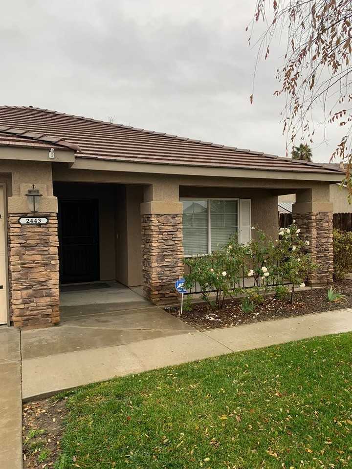 2443 Ranier Way - Photo 2 of 22