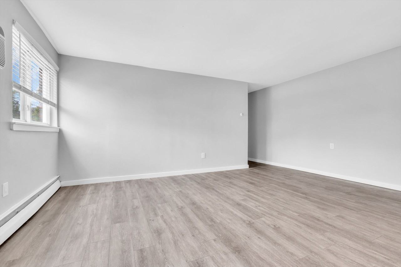 Tremont Court Apartments! - Photo 2 of 23