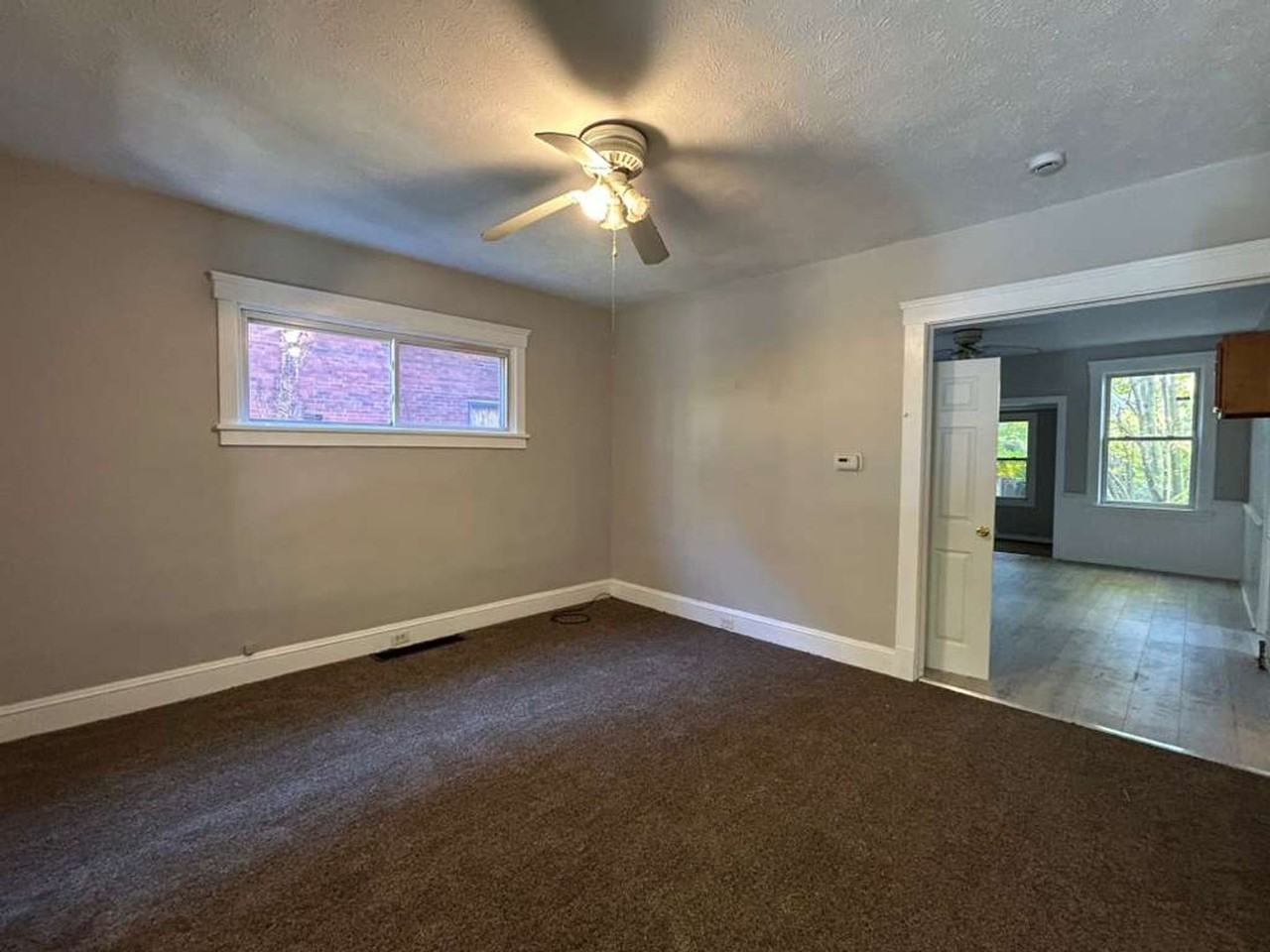 896 Wheelock Rd - Photo 6 of 21