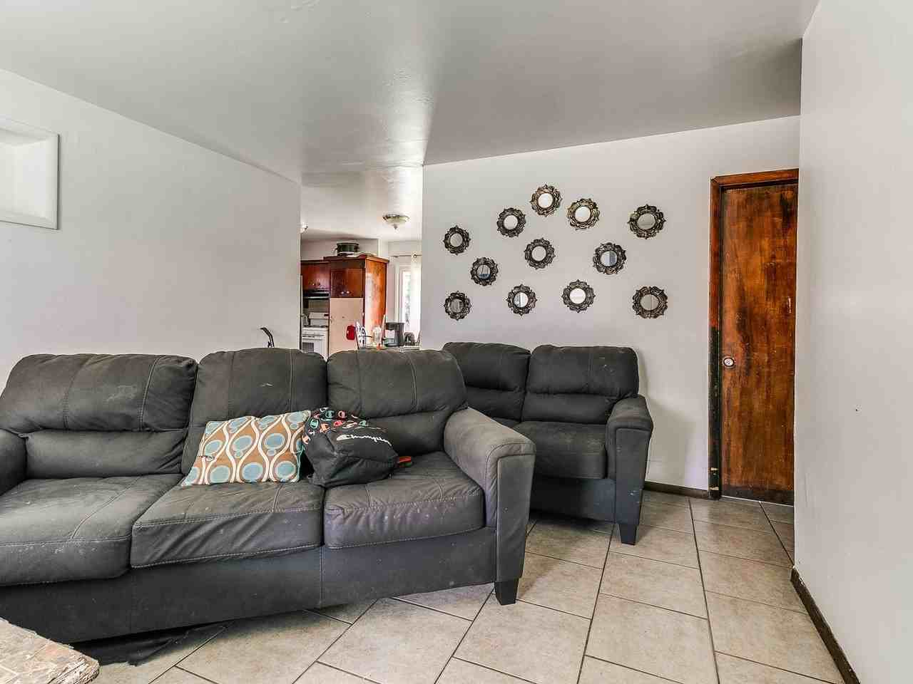 213 Nw 82nd St - Photo 6 of 7