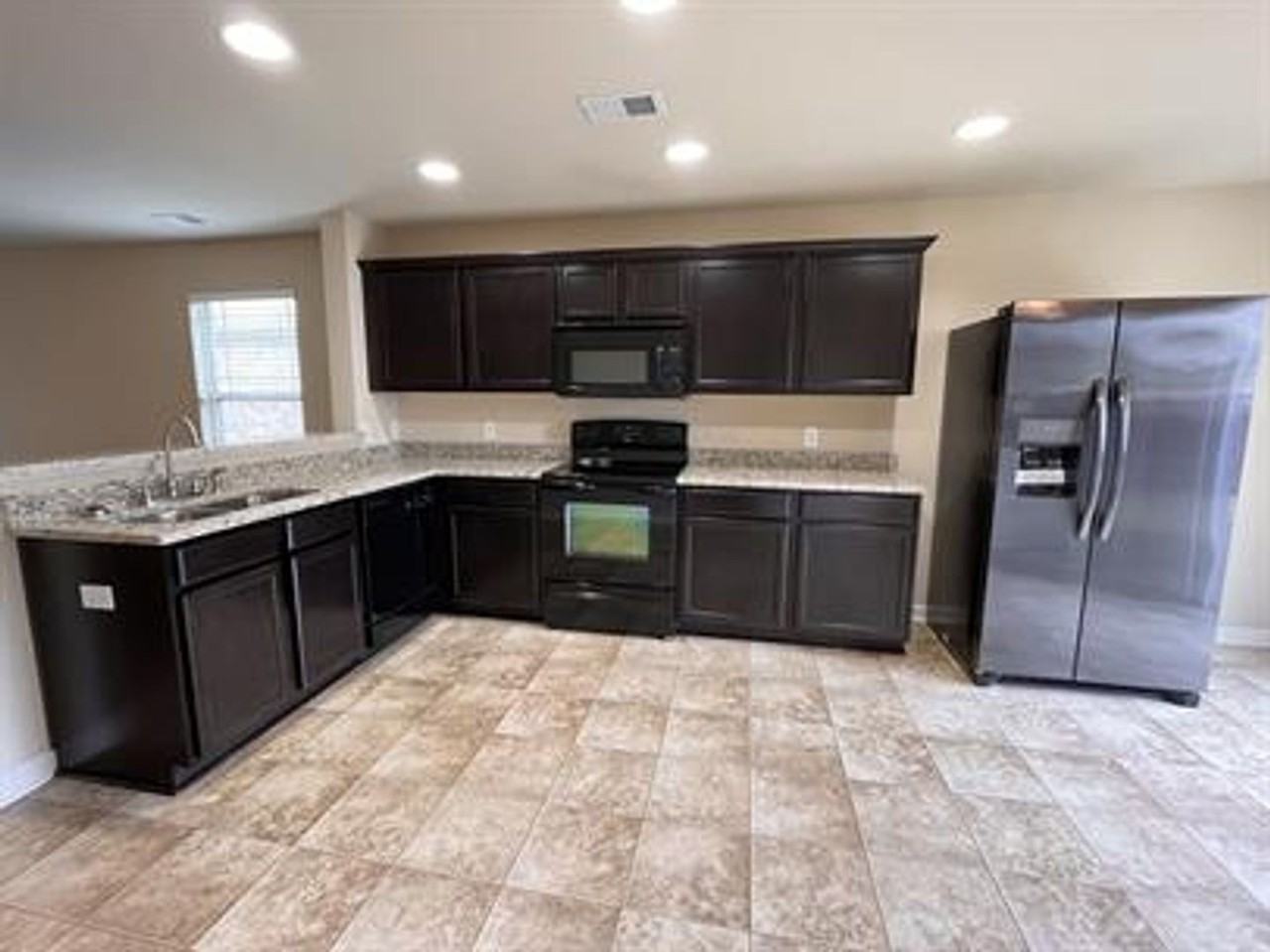 133 Pitts Griffin Drive - Photo 2 of 15