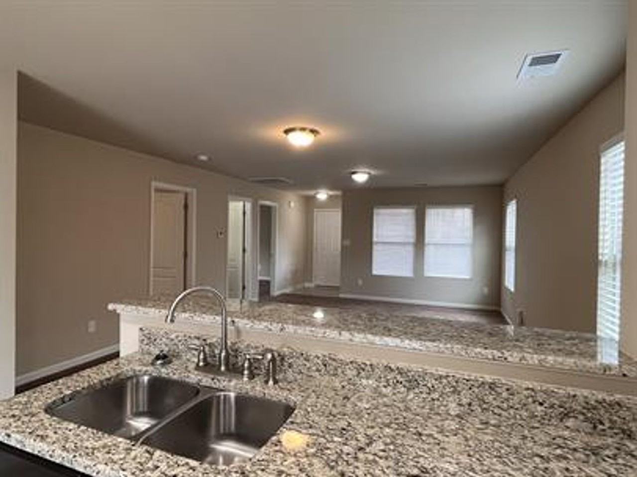 133 Pitts Griffin Drive - Photo 3 of 15