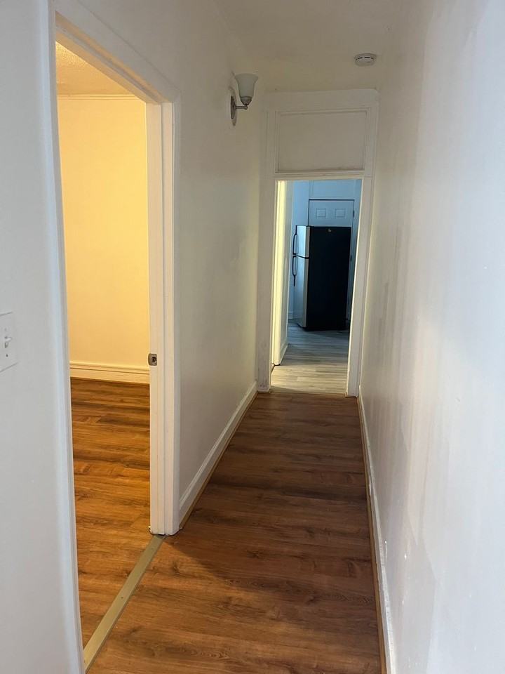 1918 Penrose Ave - Photo 4 of 18