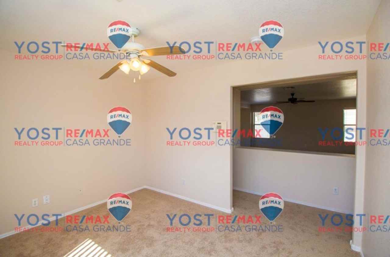 585 W Jardin Loop - Photo 6 of 11