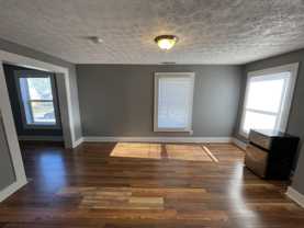 204 Emerson - Photo 1 of 1