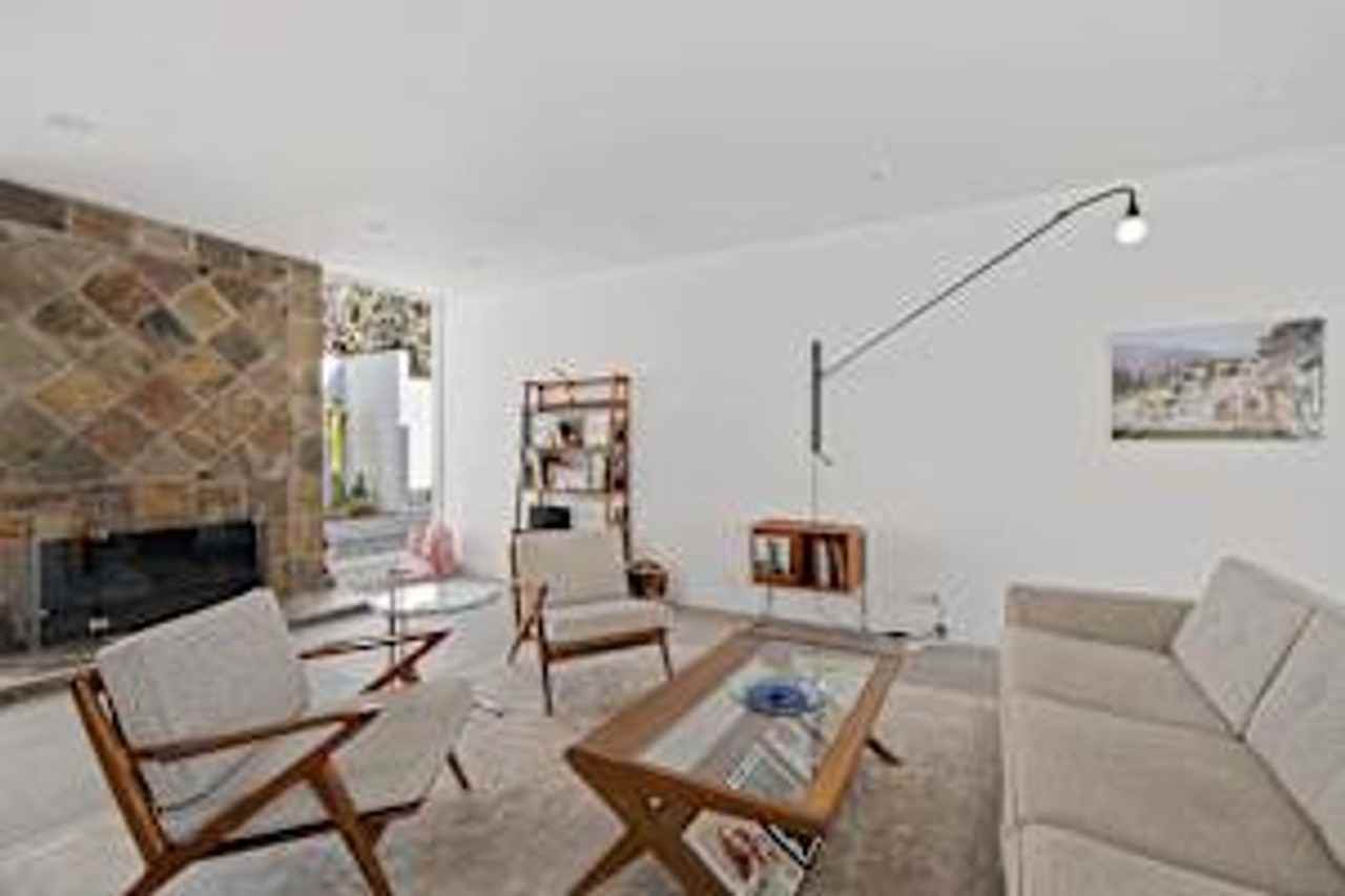 400 East Valmonte Norte - Photo 2 of 36