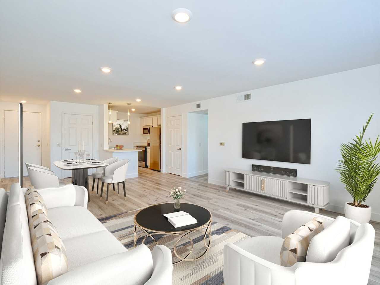 301 N. Alvarado Street - Photo 4 of 8