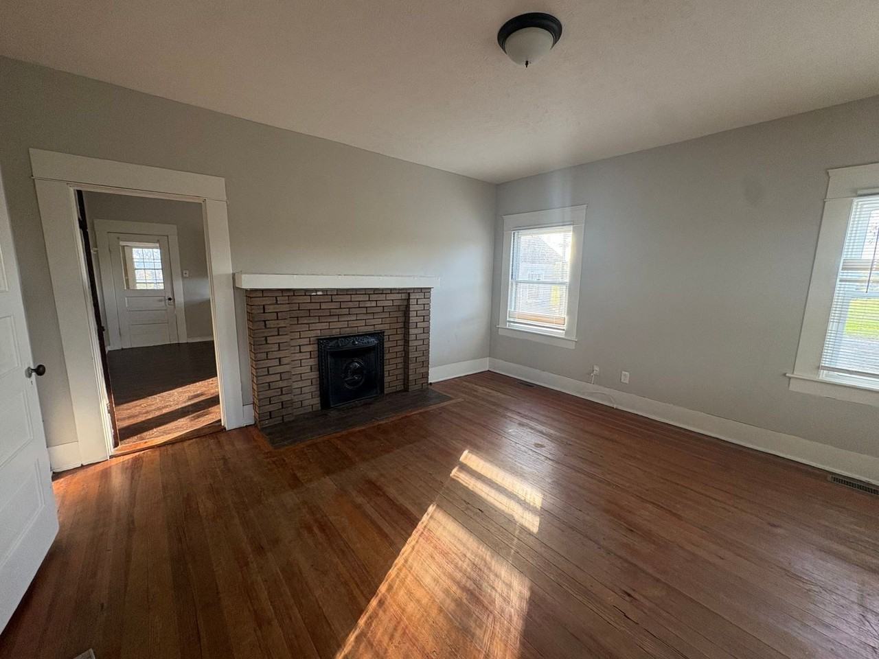 3209 Glasgow Road - Photo 7 of 10