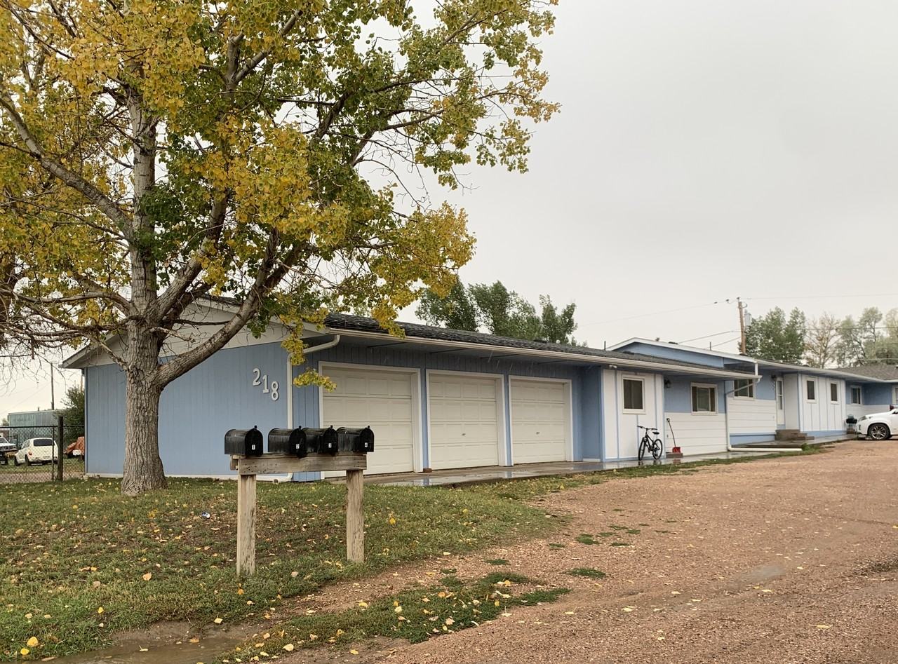 218 South Taylor Street - Photo 5 of 6