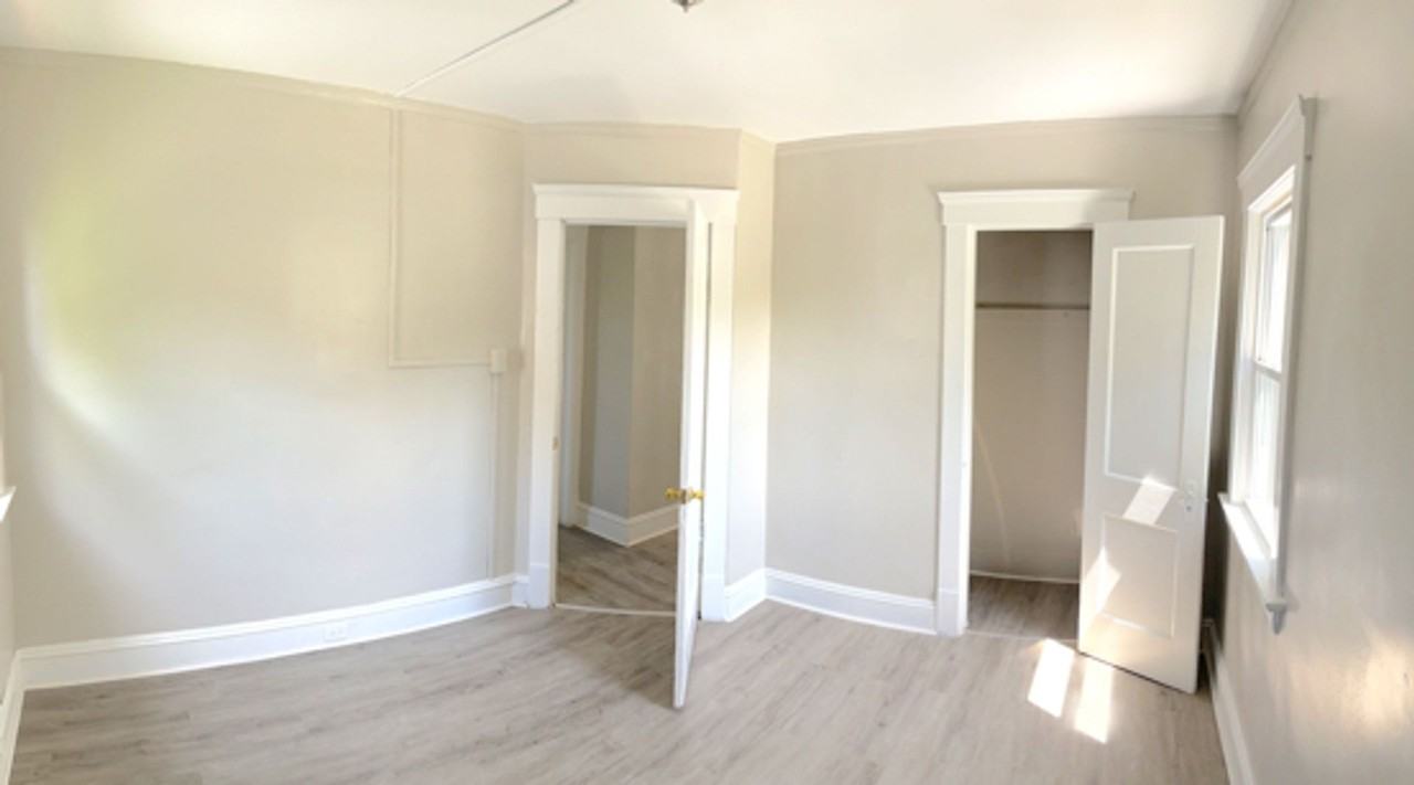 1113 Laurel Ave - Photo 3 of 11