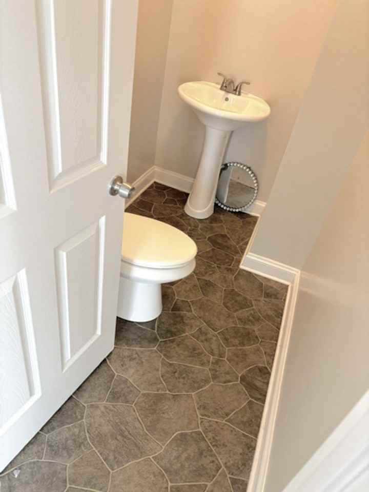 1113 Laurel Ave - Photo 4 of 11