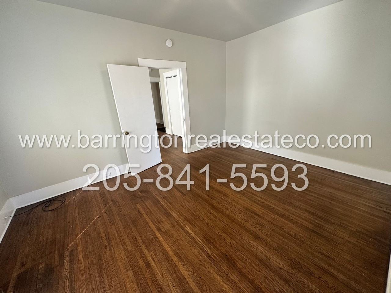 2814 Avenue I - Photo 2 of 6