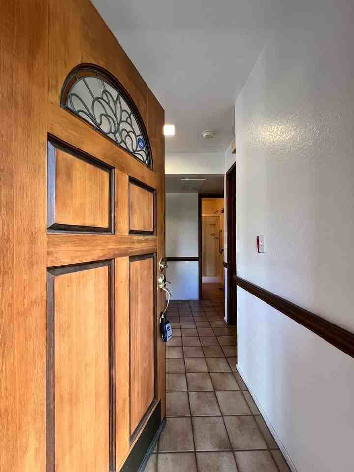 1863 Carignan Way - Photo 4 of 30