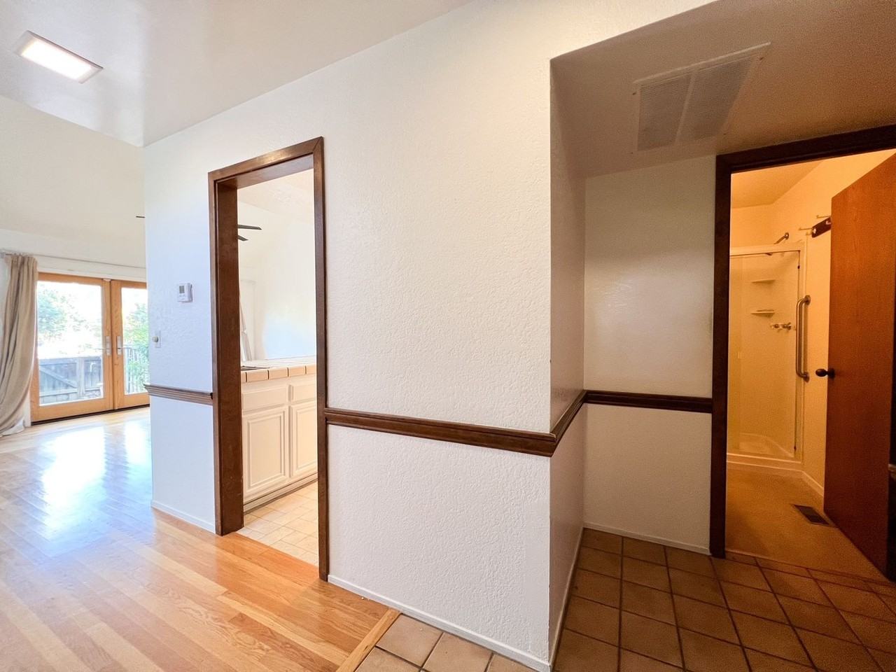 1863 Carignan Way - Photo 5 of 30