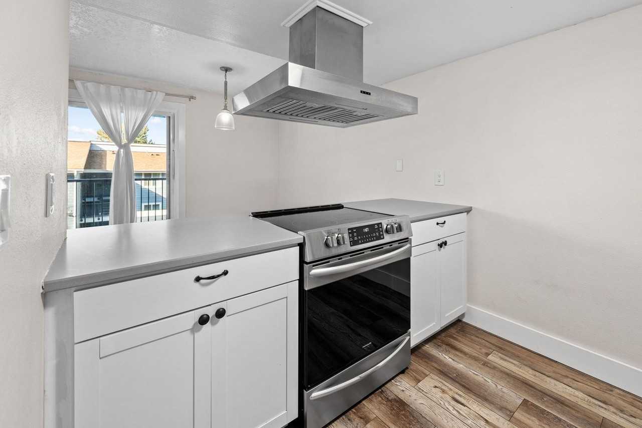 2531 S 248th St ##A17 - Photo 3 of 13