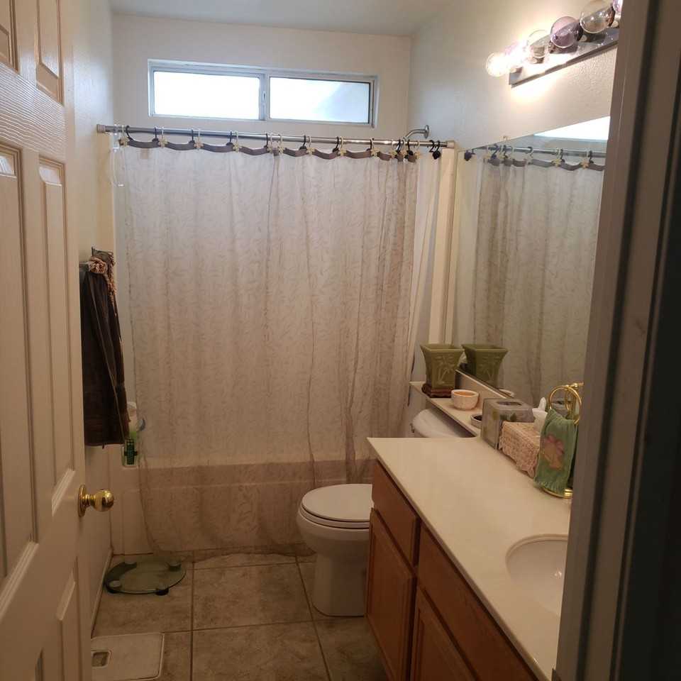 7641 Kelty Dr - Photo 3 of 22