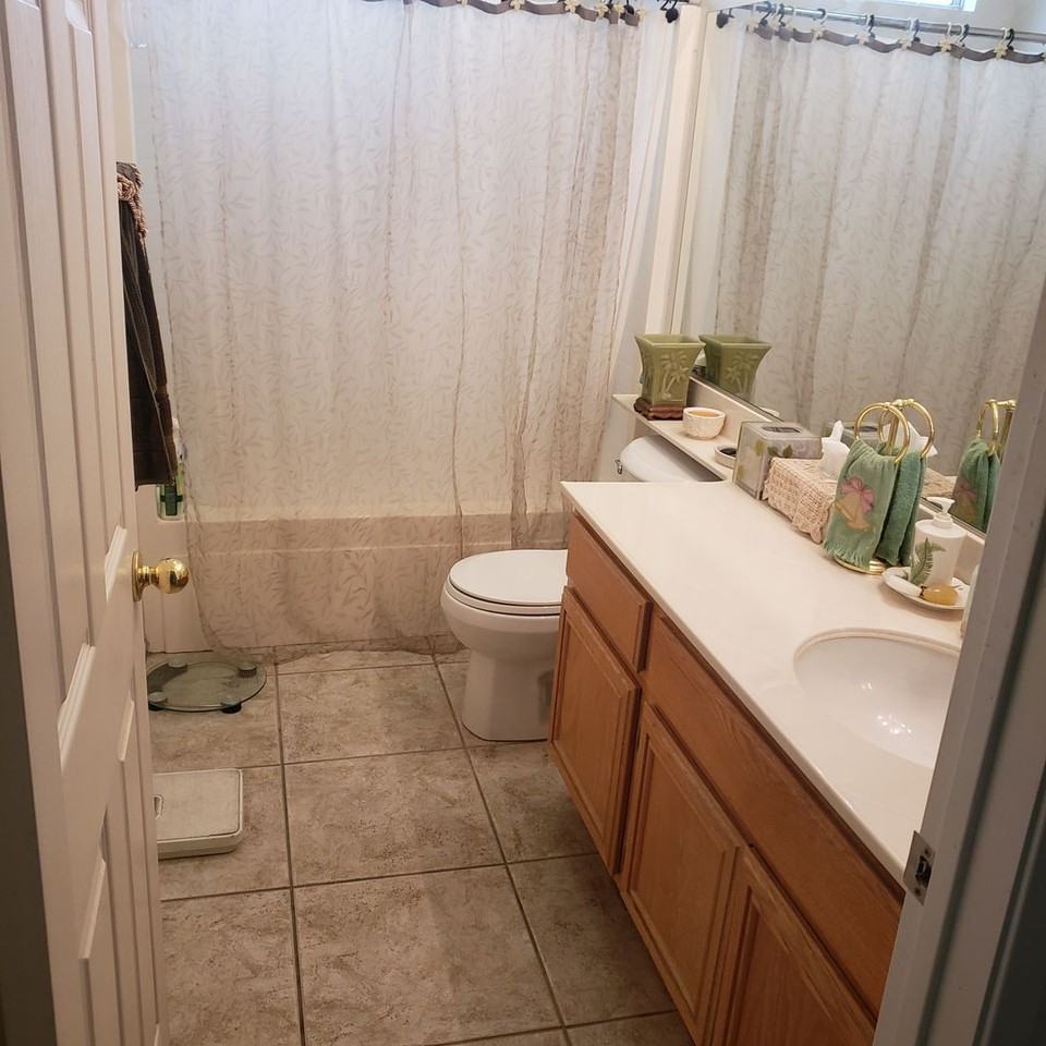 7641 Kelty Dr - Photo 4 of 22