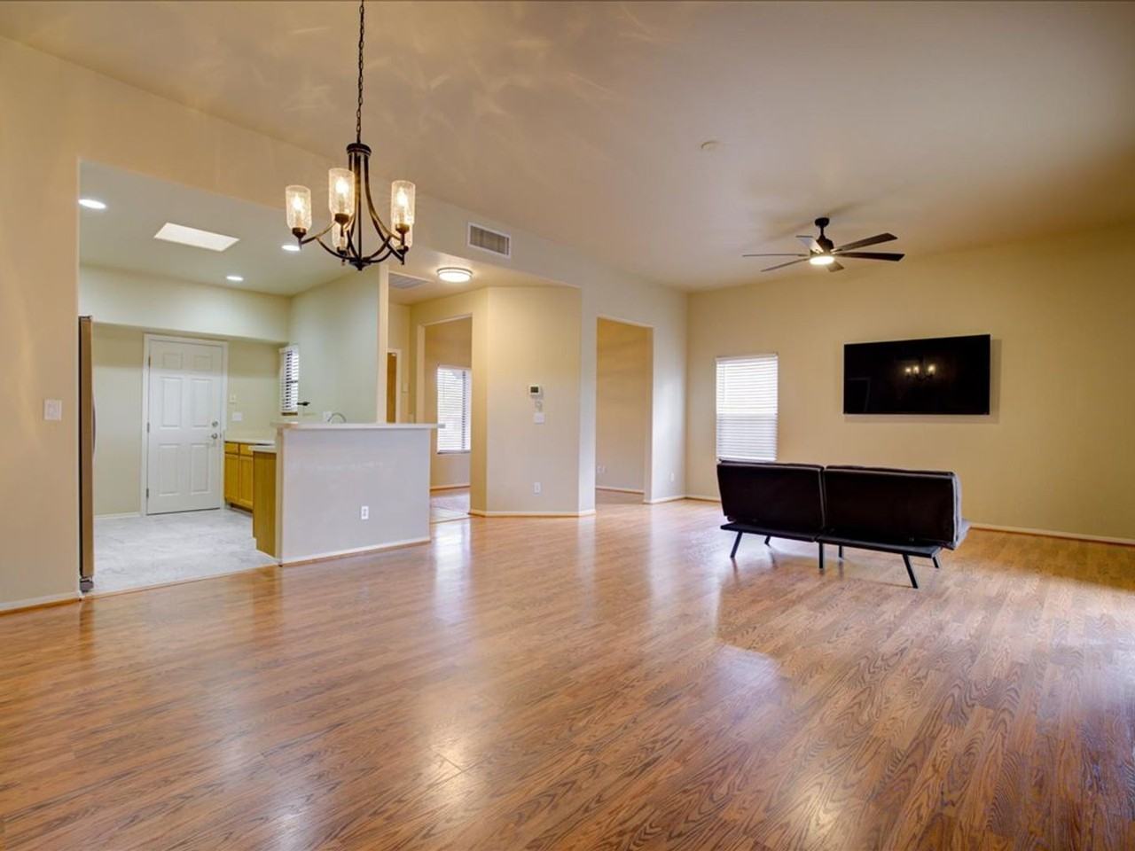 9361 N Moon View Pl - Photo 4 of 28