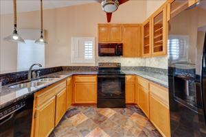 featured image of 12737 Via Nasca