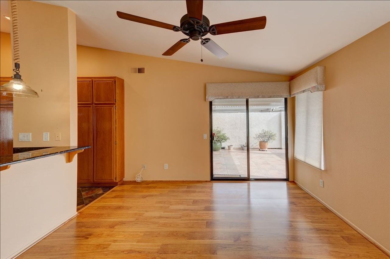 12737 Via Nasca - Photo 5 of 27