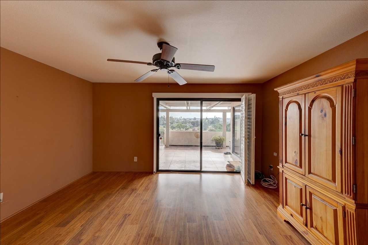 12737 Via Nasca - Photo 6 of 27