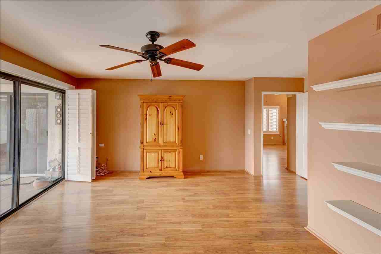 12737 Via Nasca - Photo 7 of 27