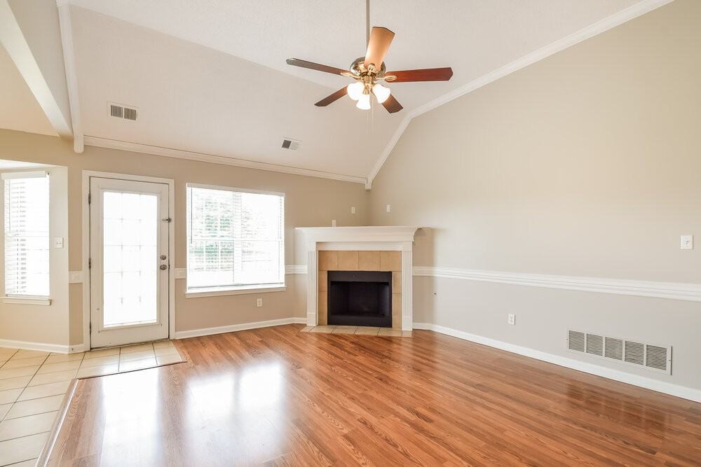 8359 Olivia Ln - Photo 5 of 17